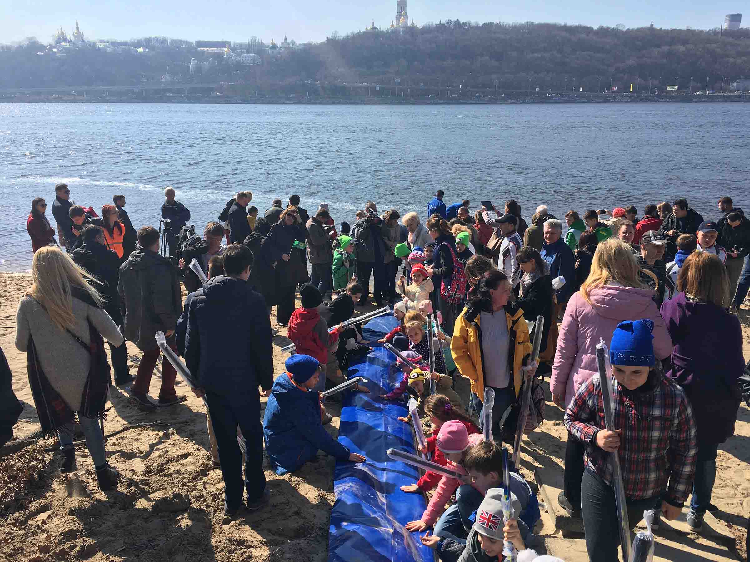 Зариблення Дніпра 2017 1