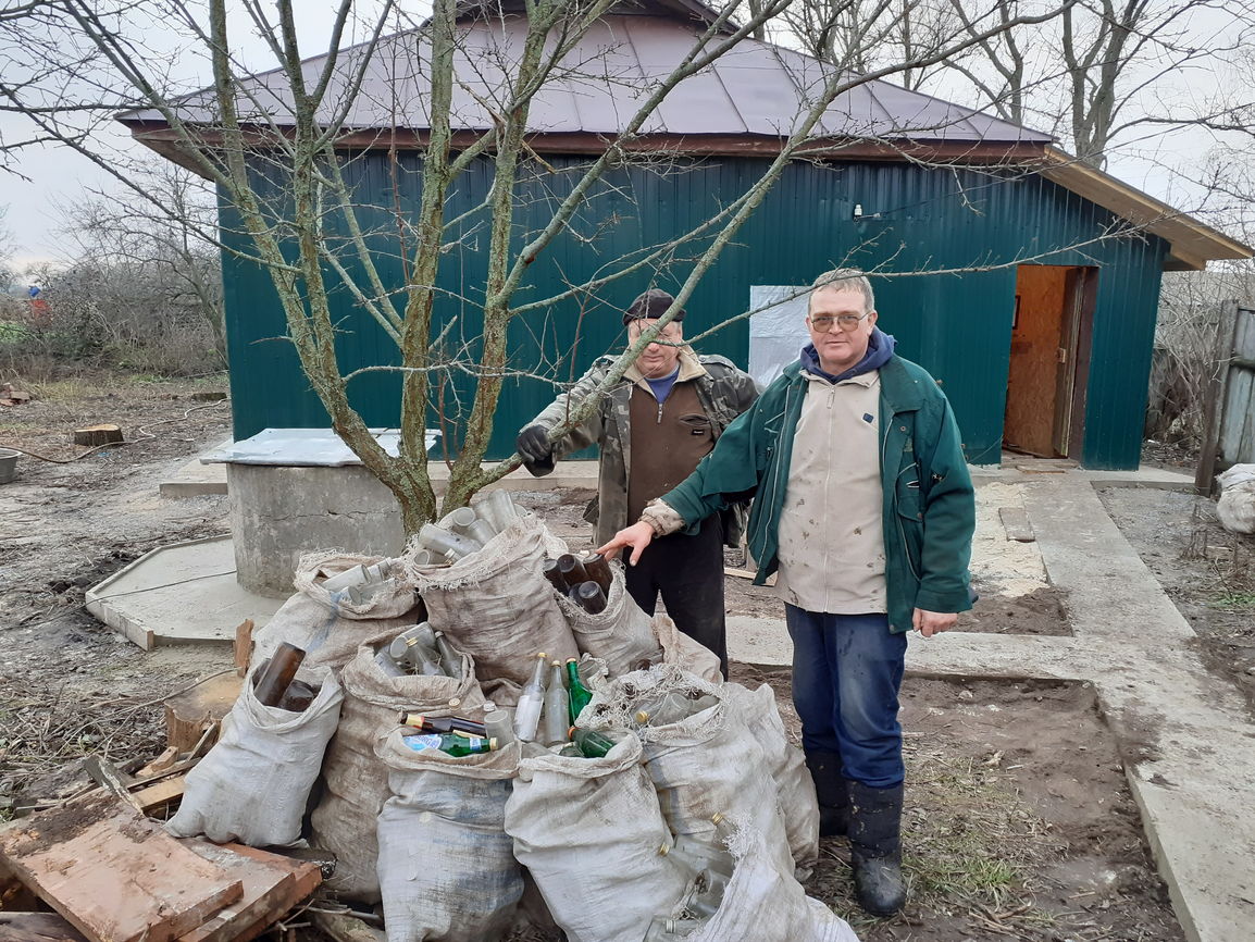 imgonline com ua Compressed kDUmaeGuzzA1Pn